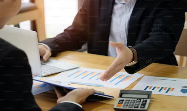 Networking and Lead Generation for Insurance Advisors